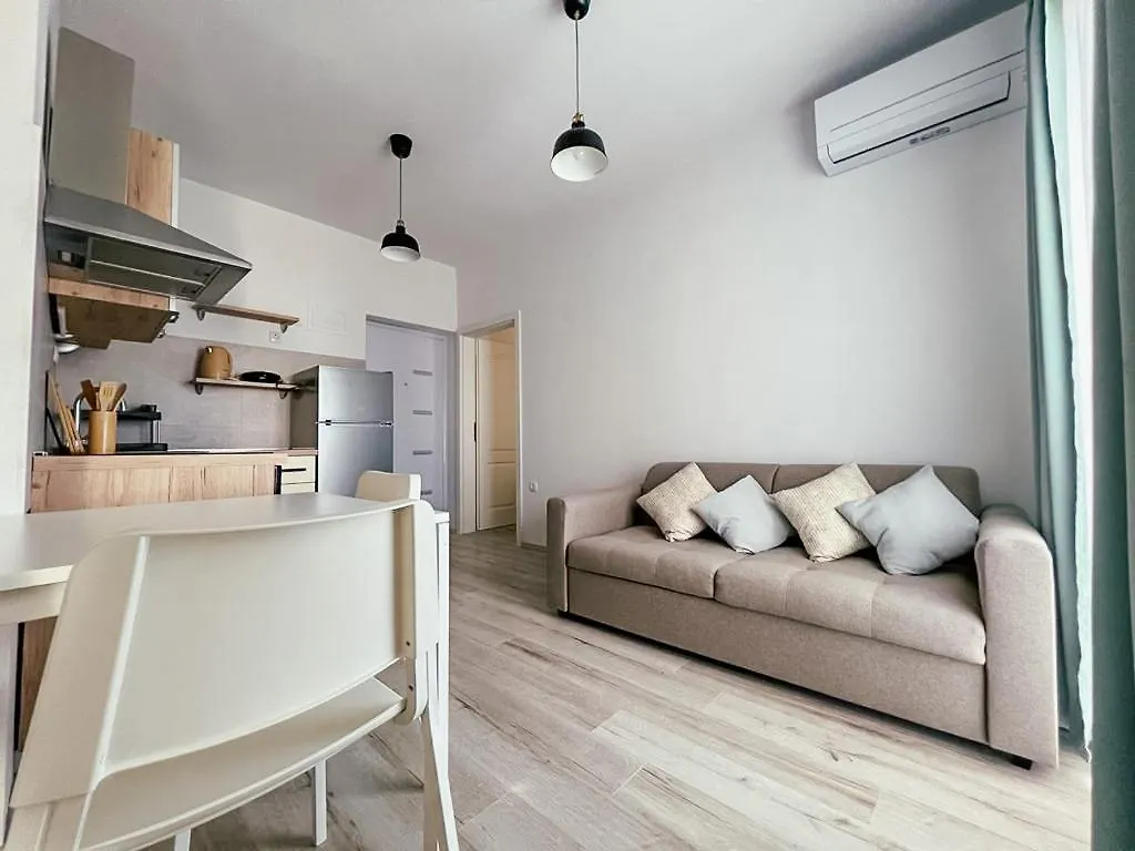 Apartments Happy Sukosan